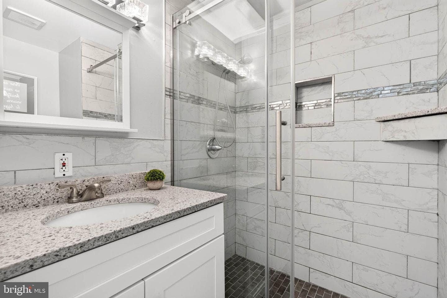 1248 48th Street photo 35