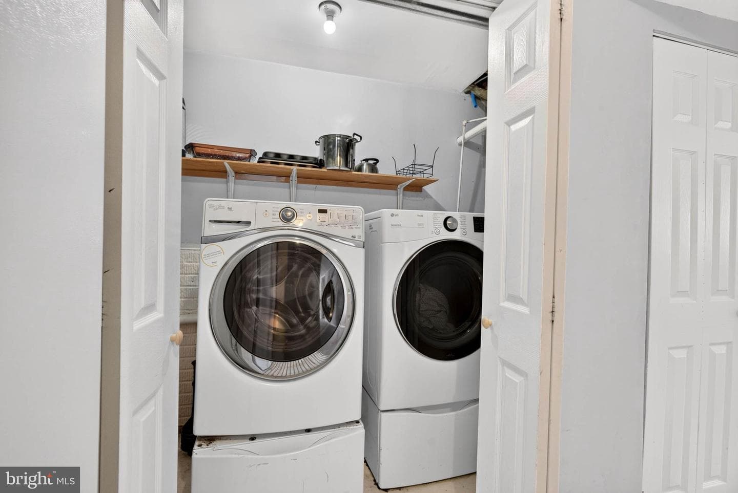 1248 48th Street photo 41
