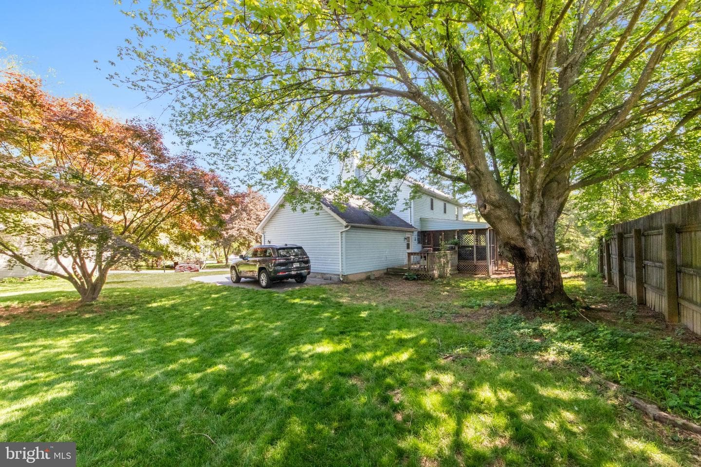 104 3rd Avenue photo 12
