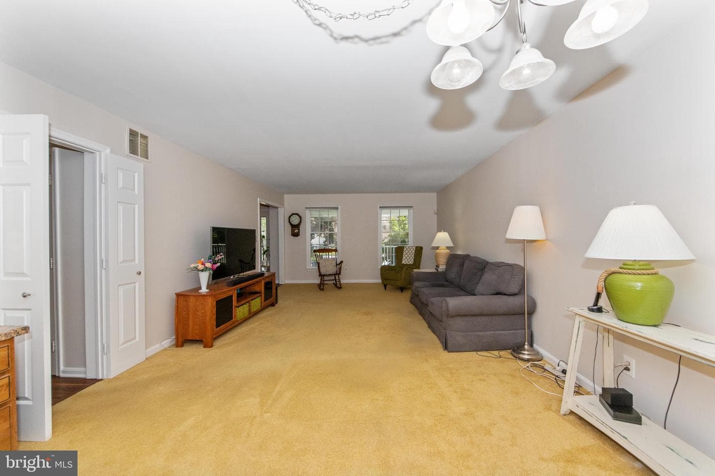 104 3rd Avenue photo 4