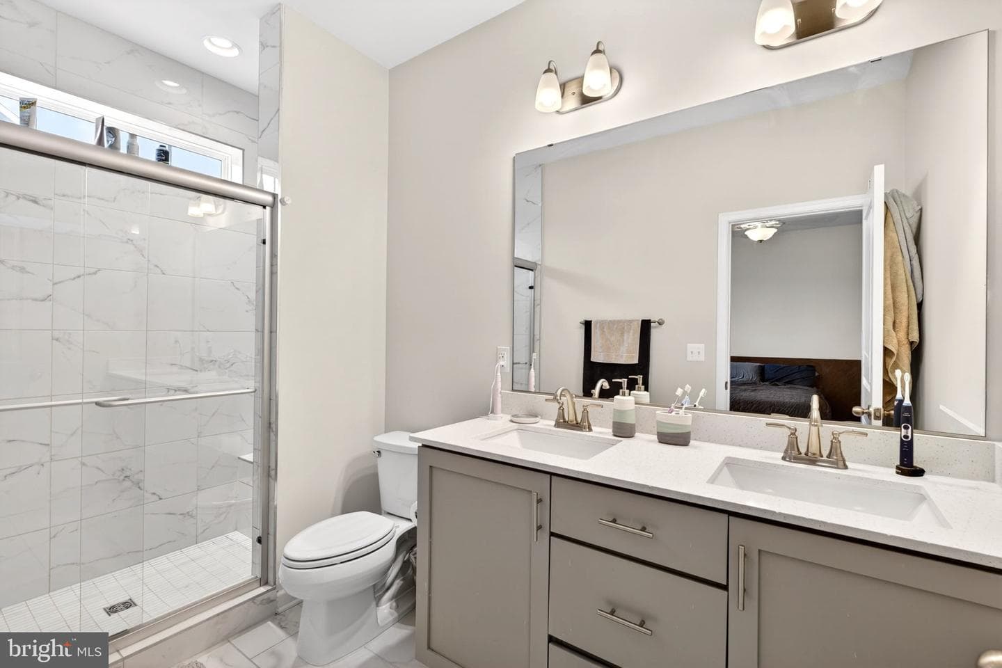 6512 Greenleigh photo 15