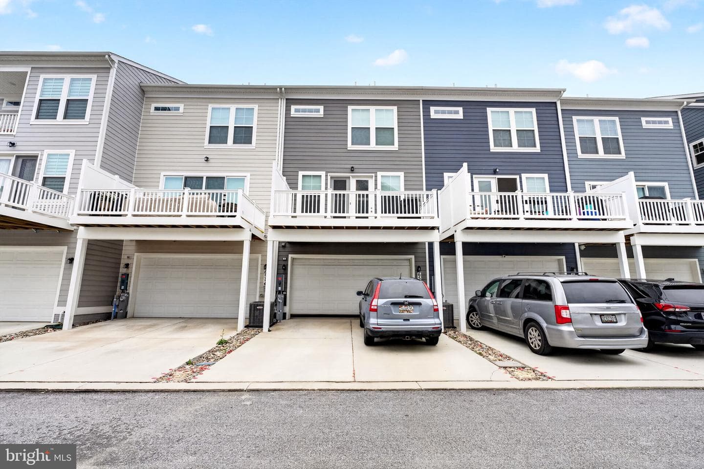6512 Greenleigh photo 30