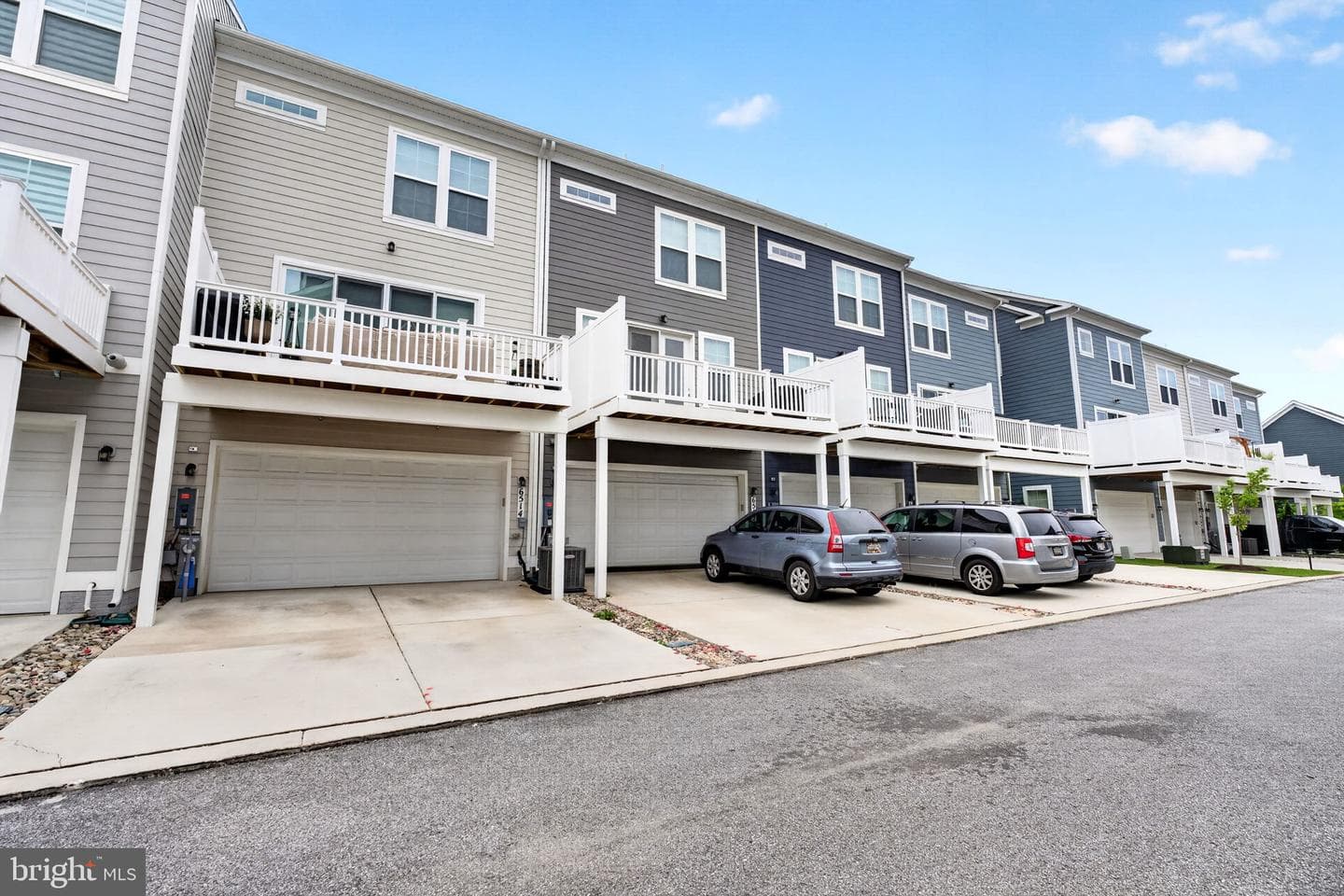 6512 Greenleigh photo 31
