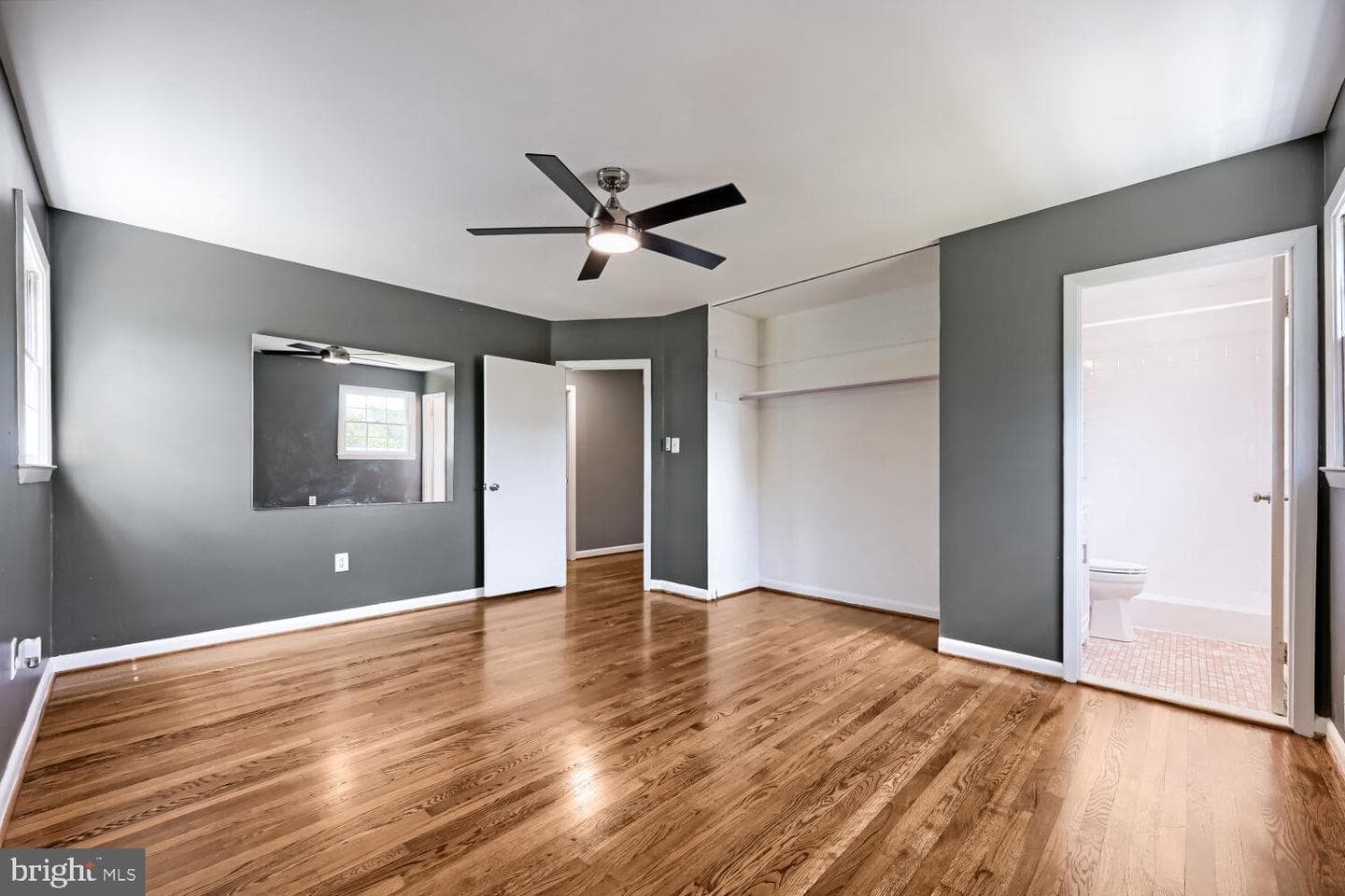 1225 Canberwell Rd photo 13