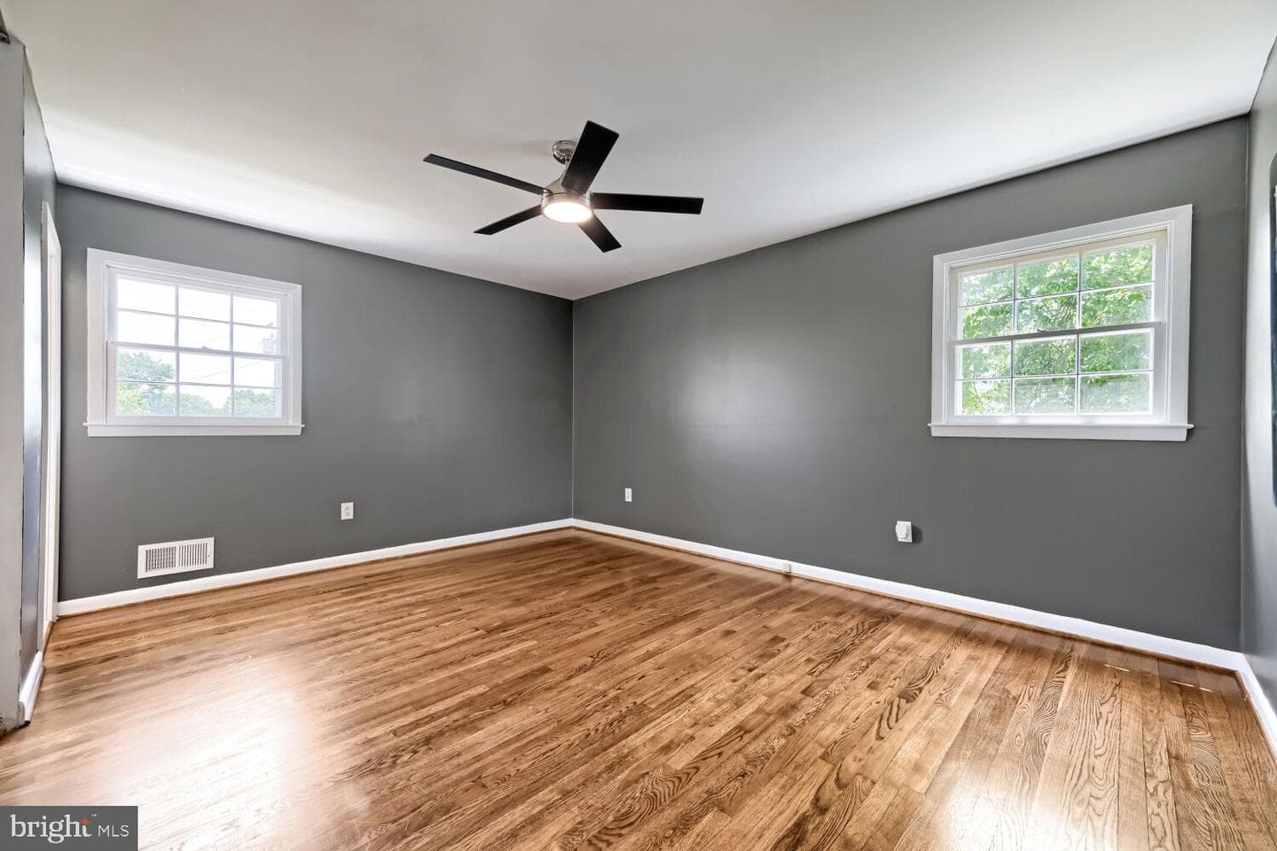 1225 Canberwell Rd photo 16