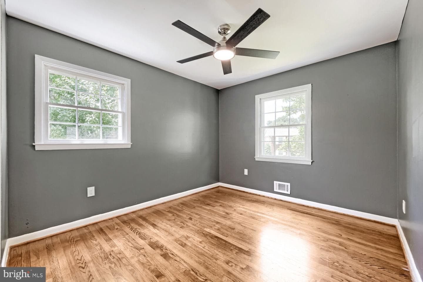 1225 Canberwell Rd photo 18