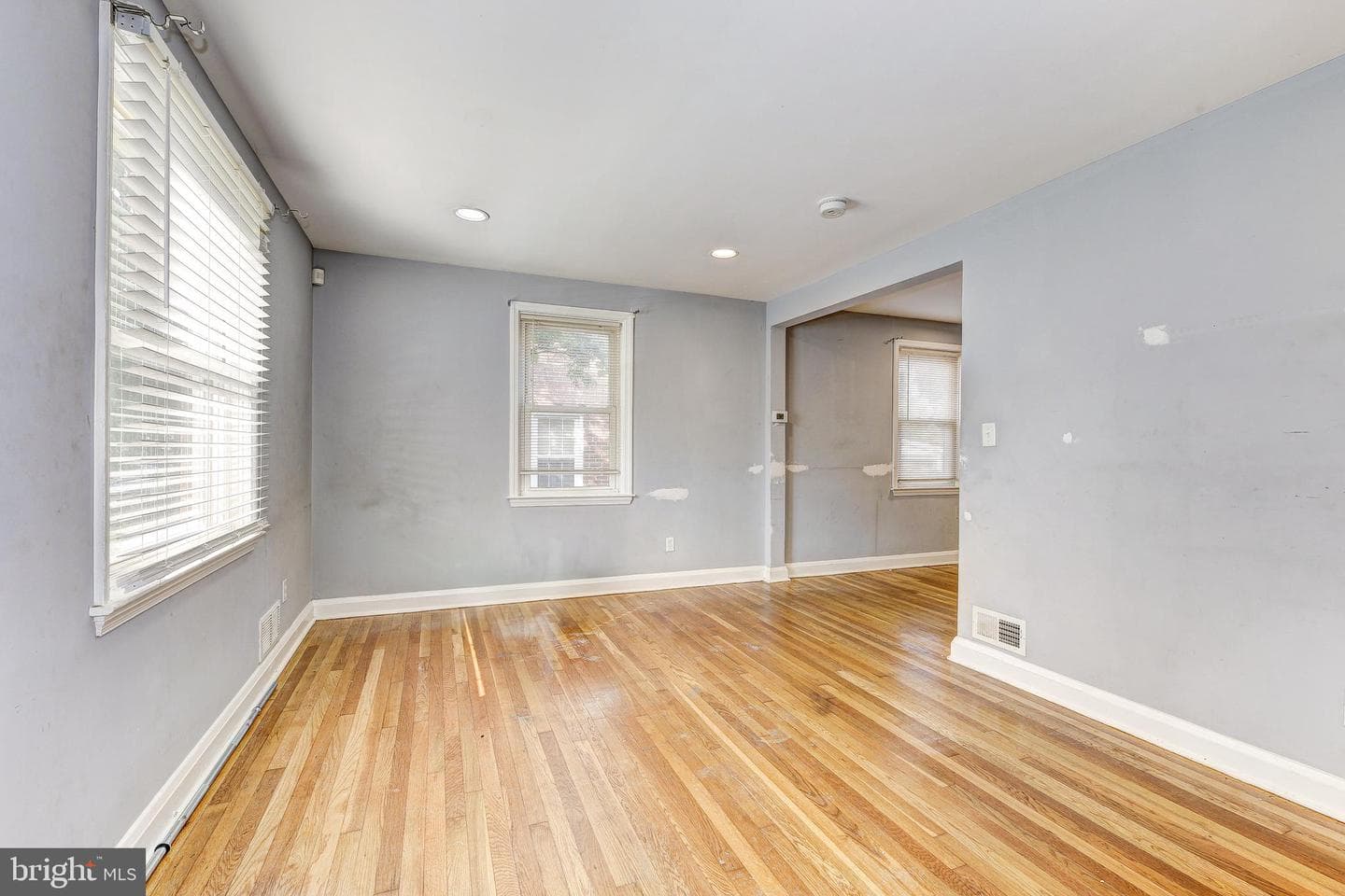 3731 Sylvan Drive photo 4
