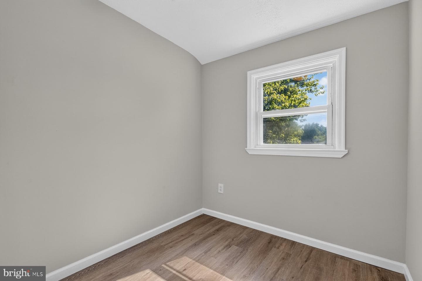 1524 Barkley Avenue photo 21