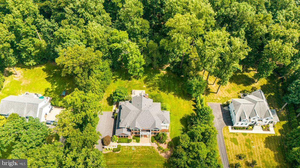 2605 Chestnut Woods Court photo 17