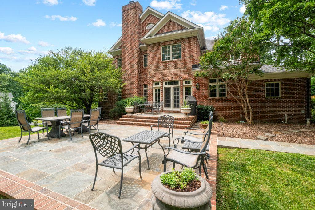 2605 Chestnut Woods Court photo 98