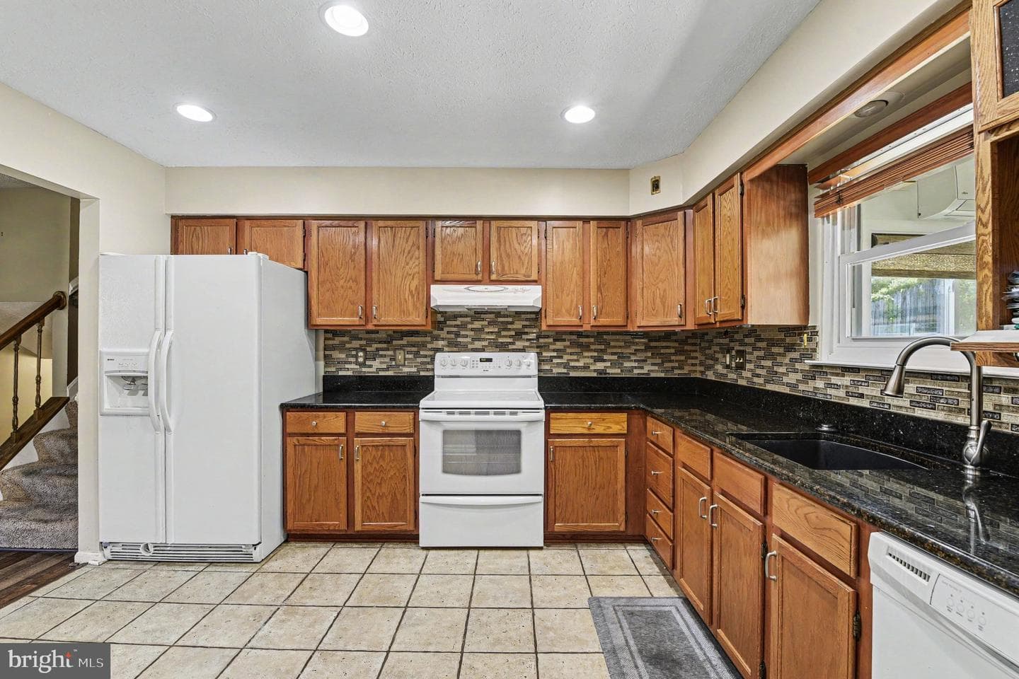 9531 Gunhill Circle photo 8