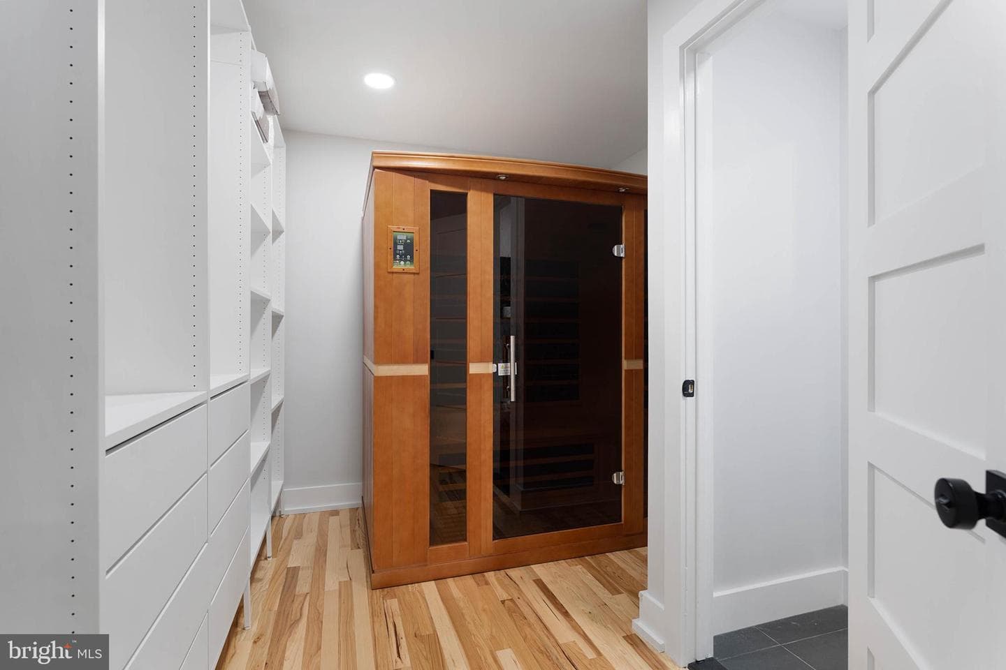 5420 Lynch Lane photo 29