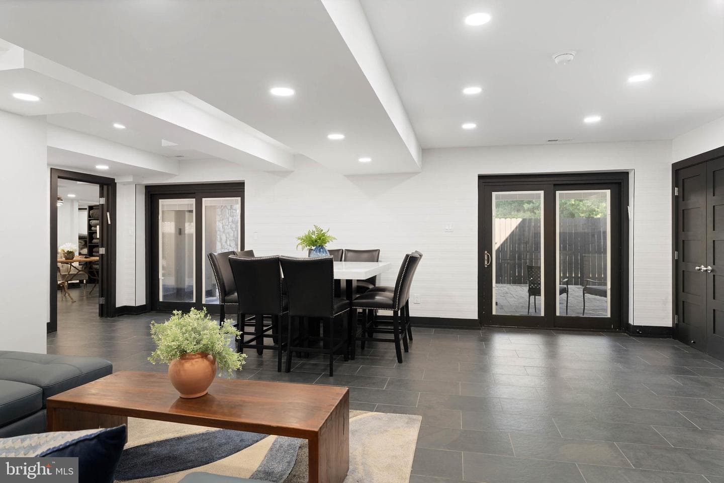 5420 Lynch Lane photo 46