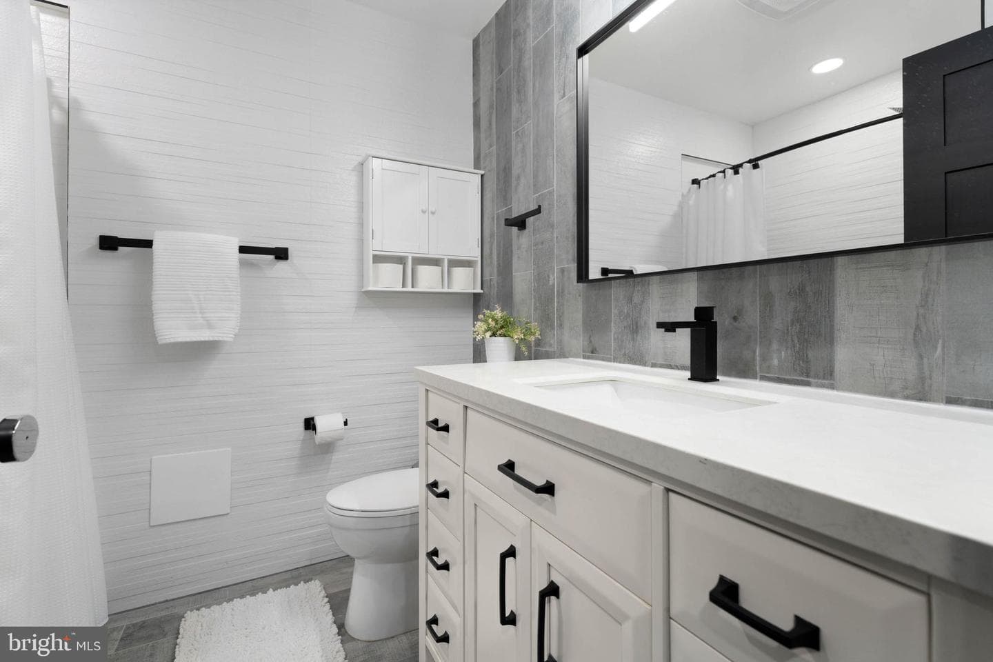 5420 Lynch Lane photo 49
