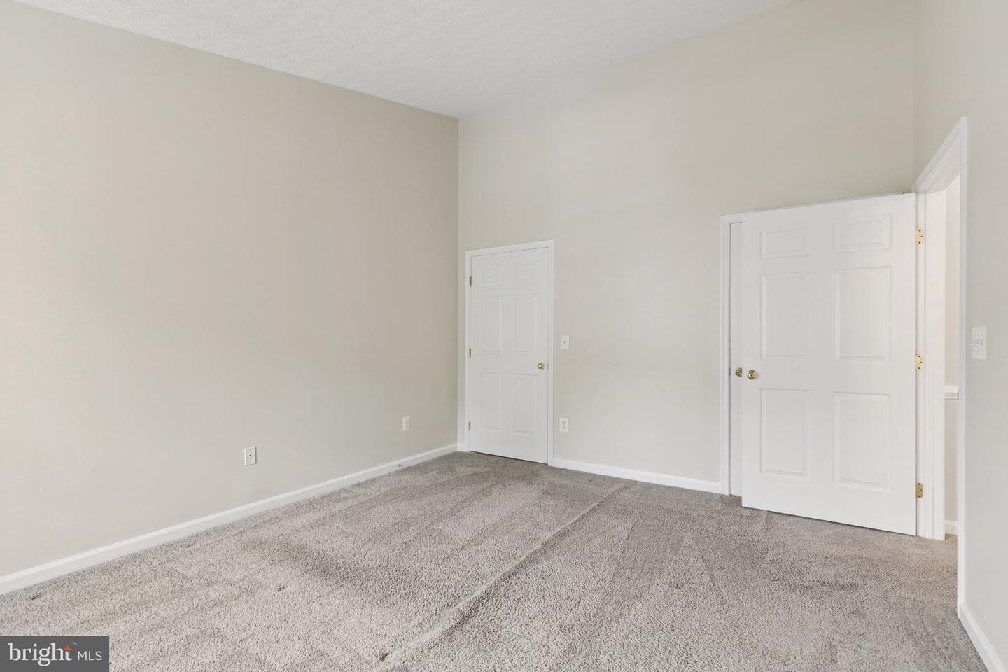 5051 Marchwood Court #6j photo 21