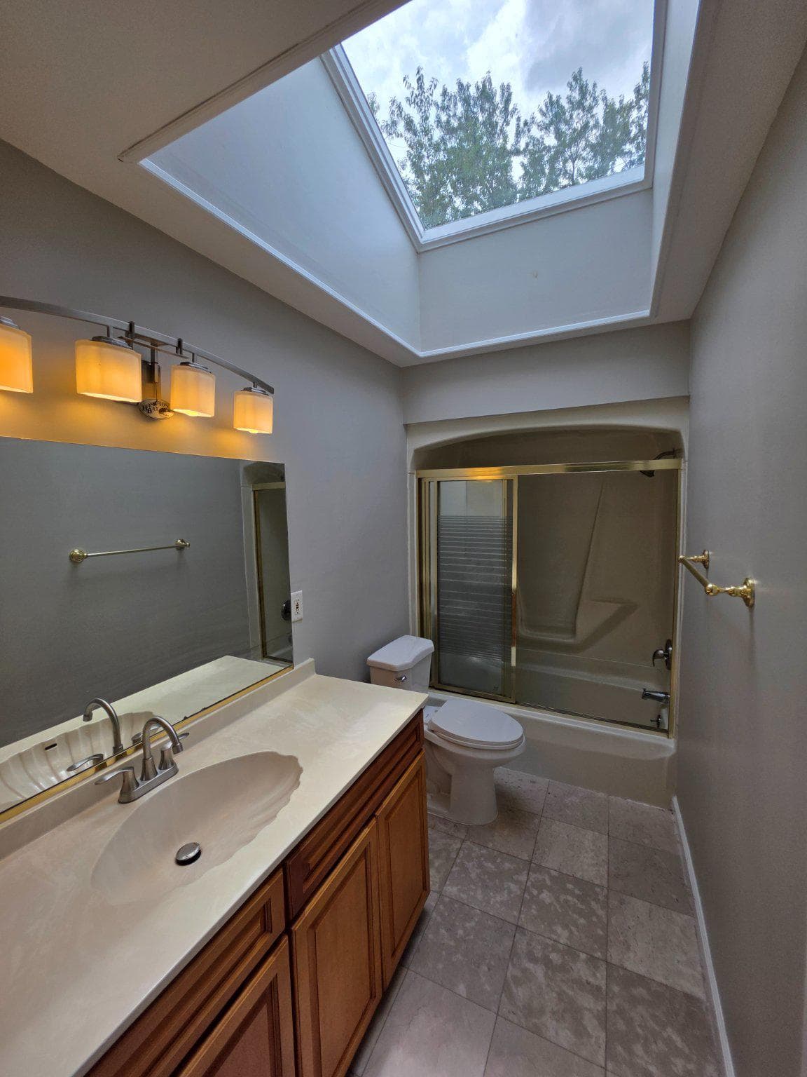 5915 Charnwood Road photo 10