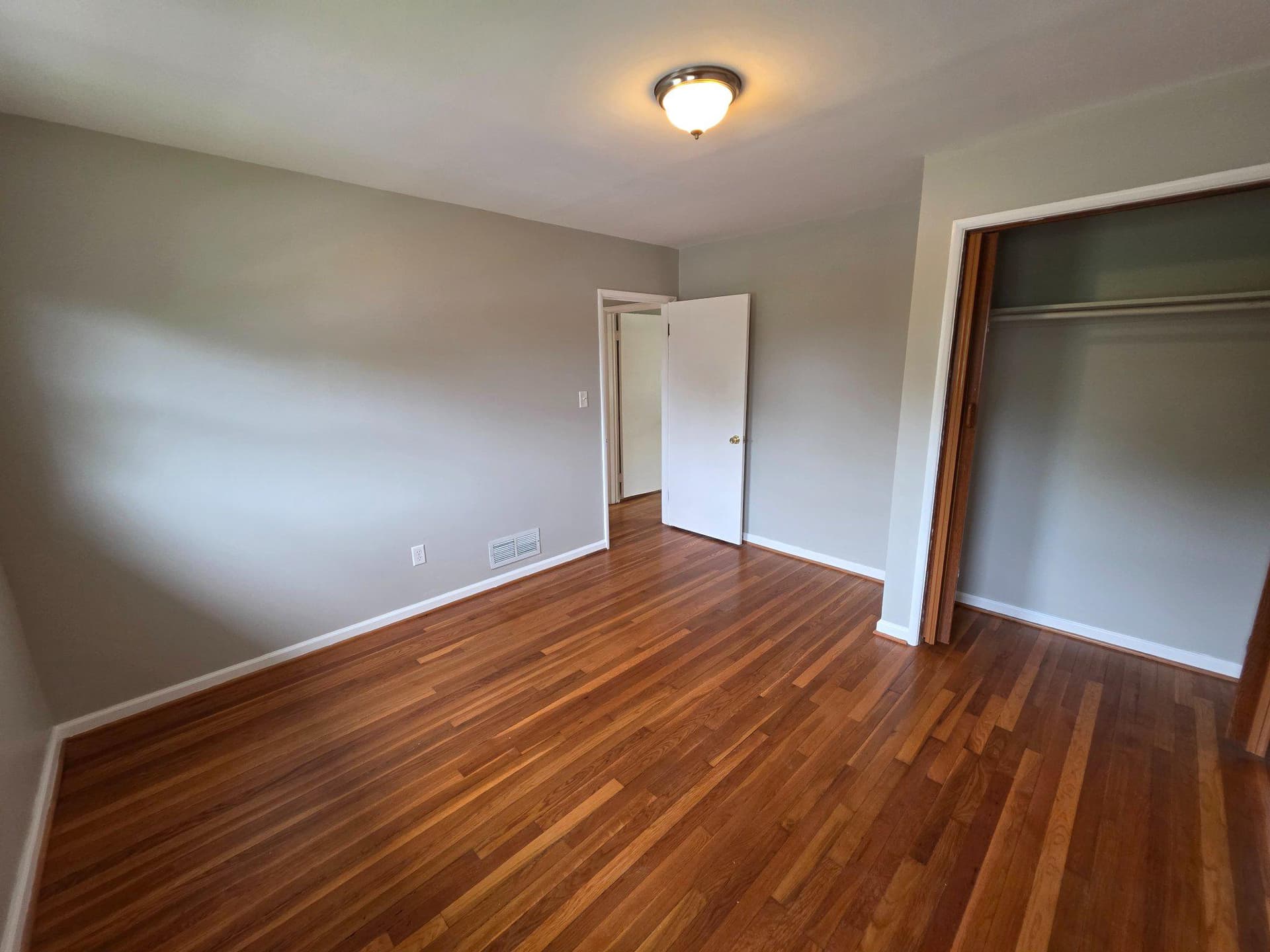 5915 Charnwood Road photo 12