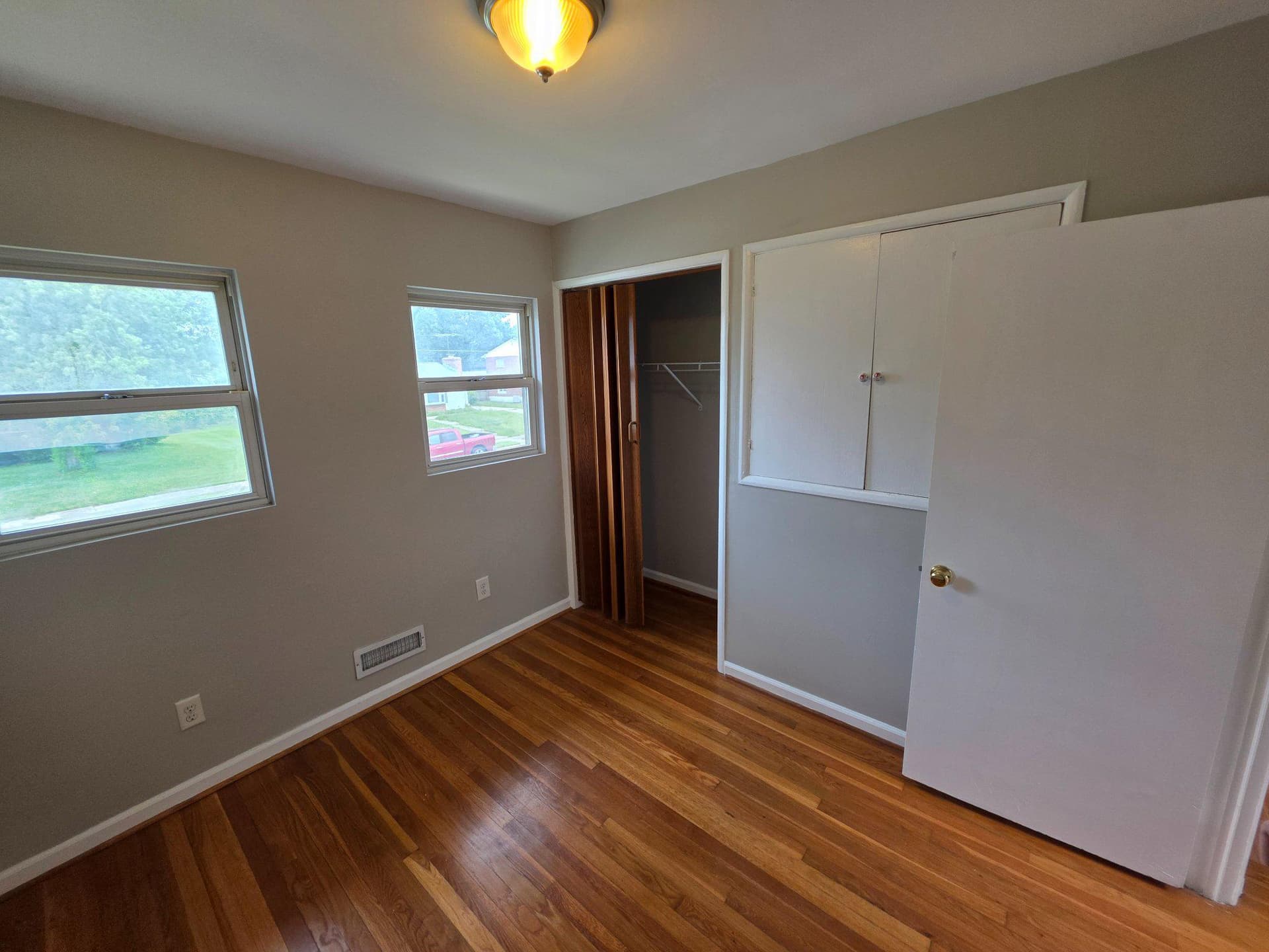 5915 Charnwood Road photo 14