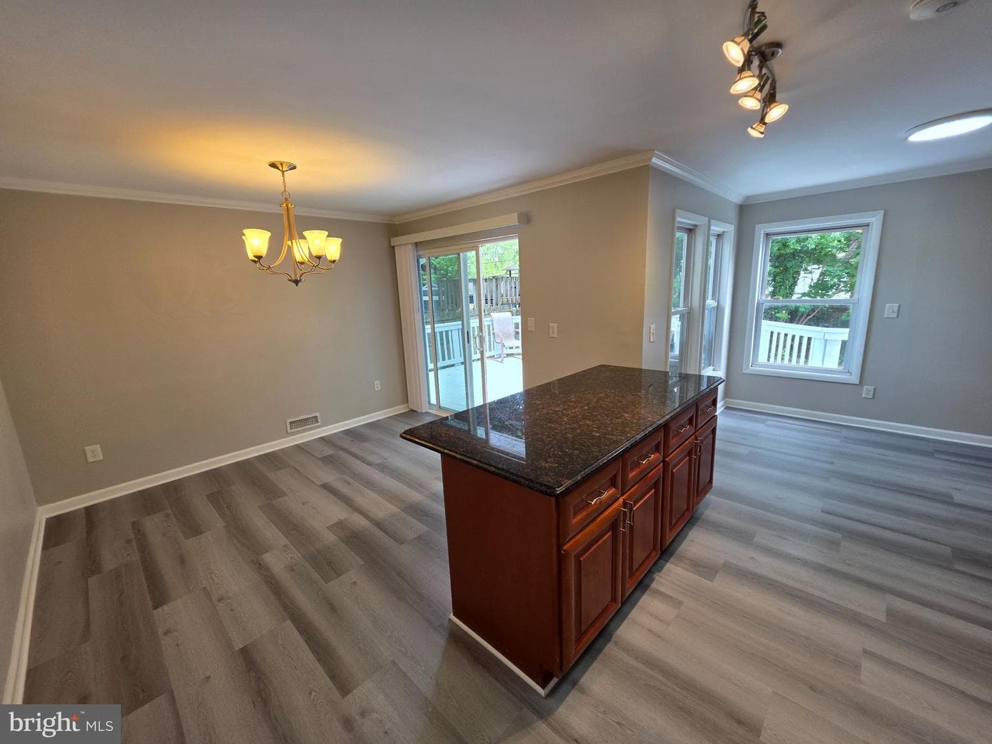 5915 Charnwood Road photo 6