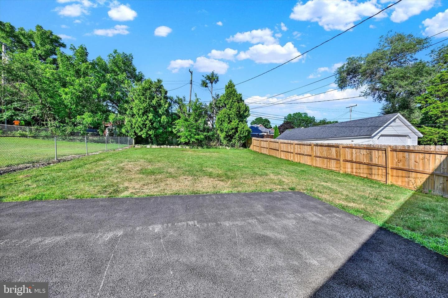 19 Belhaven Drive photo 28
