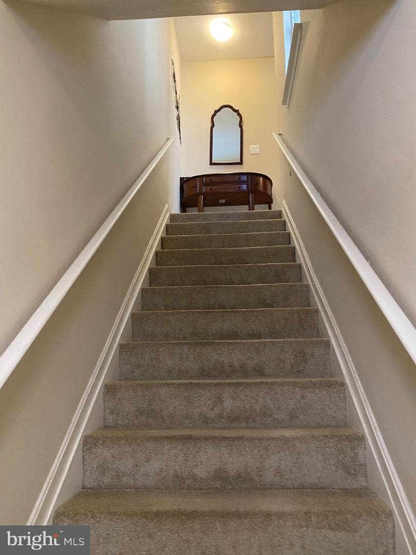5001 Hollington Drive #202 photo 3