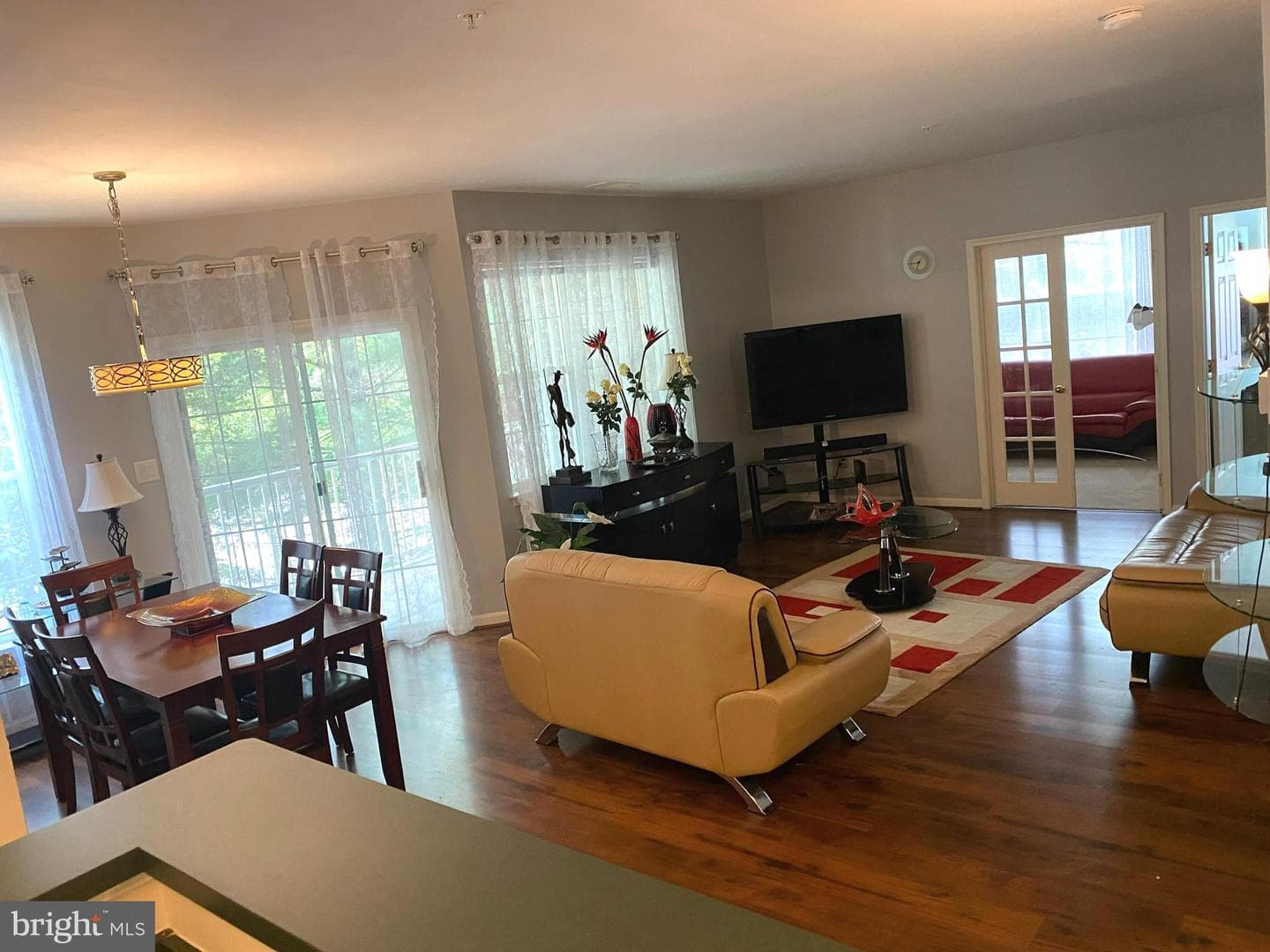 5001 Hollington Drive #202 photo 7