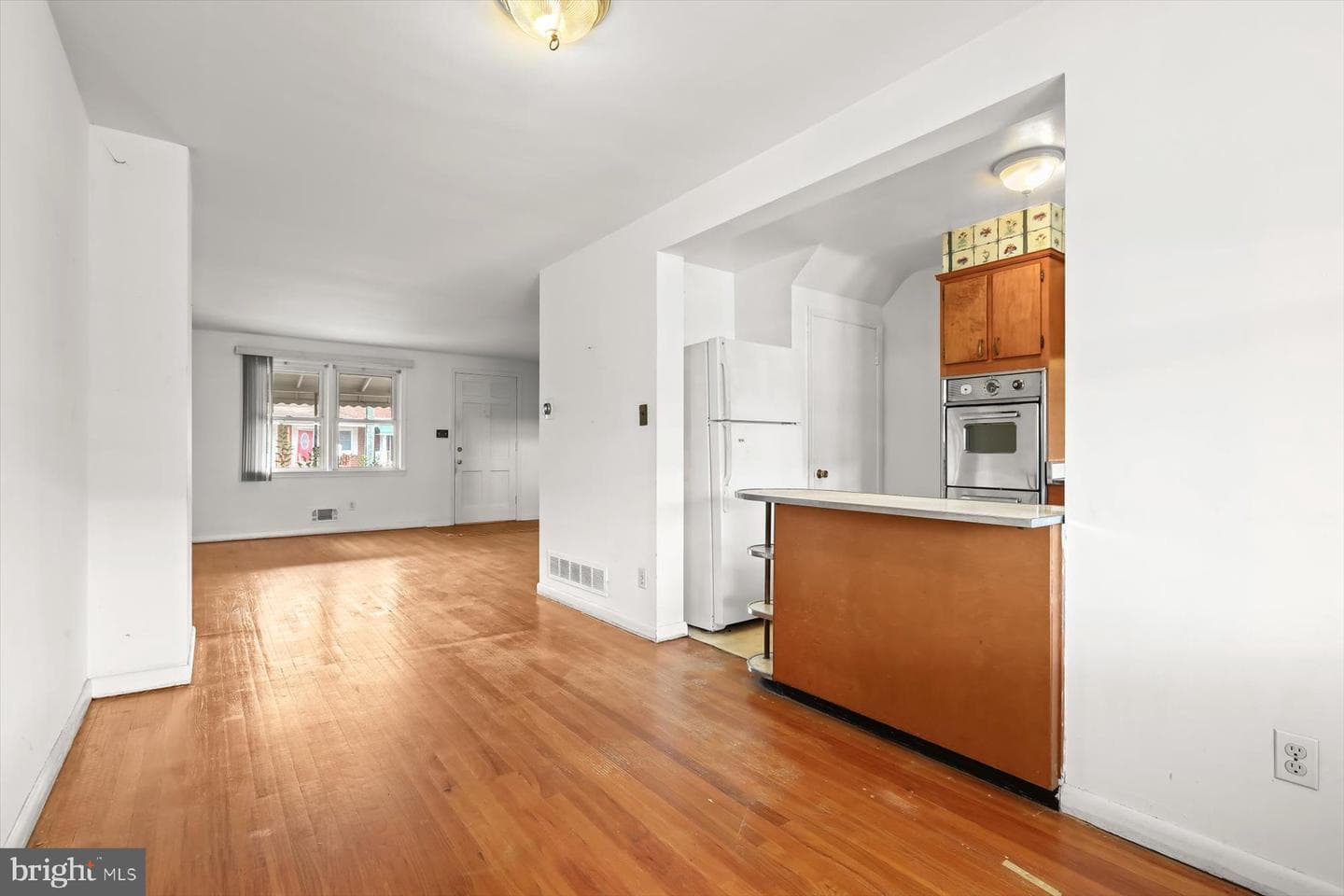 2112 Graythorn Road photo 8