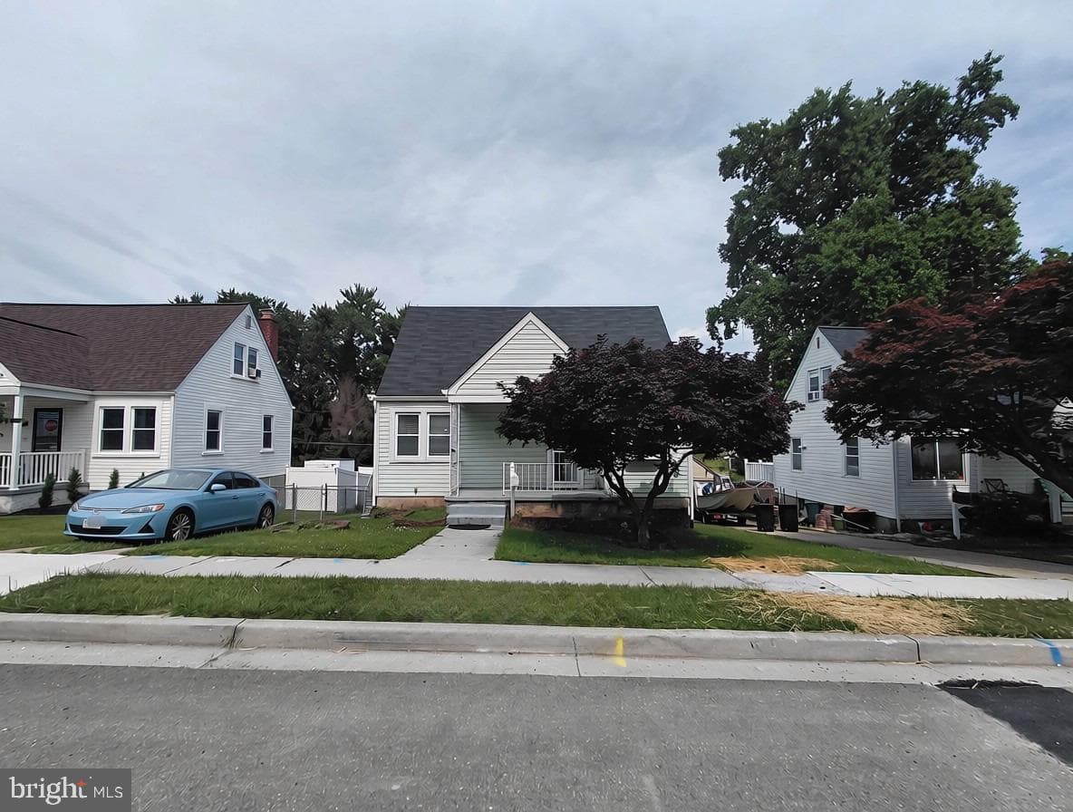 302 Dale Avenue, Baltimore