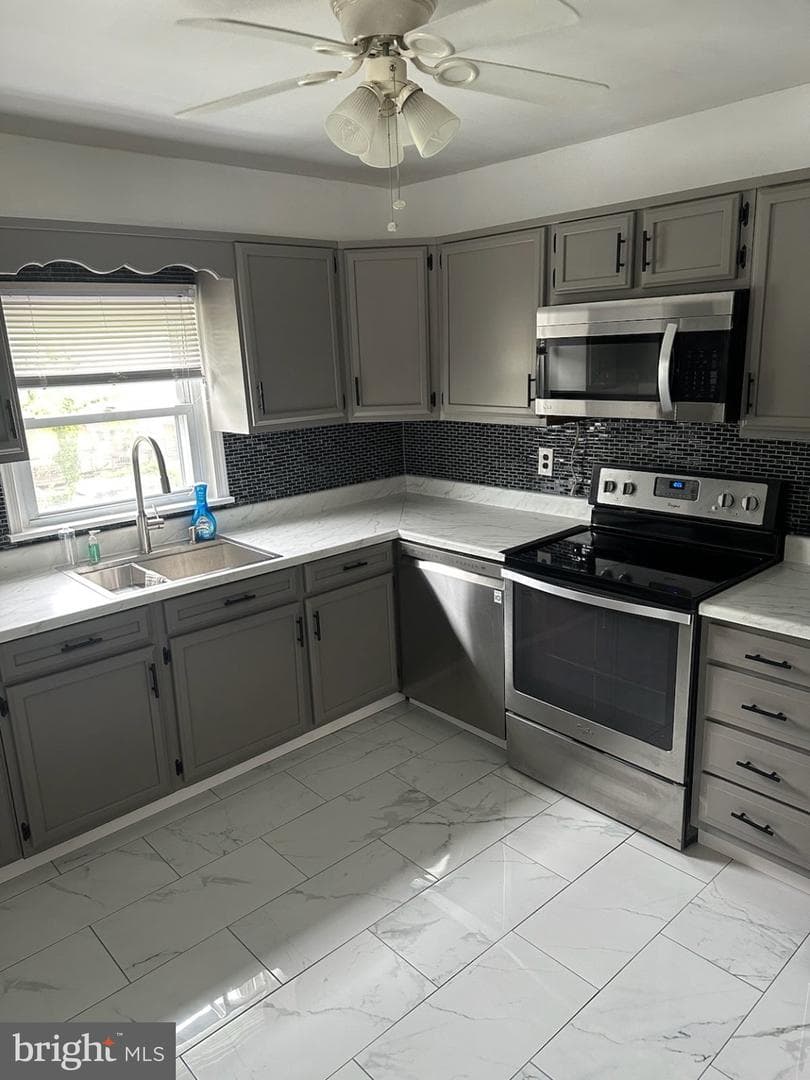 302 Dale Avenue photo 9