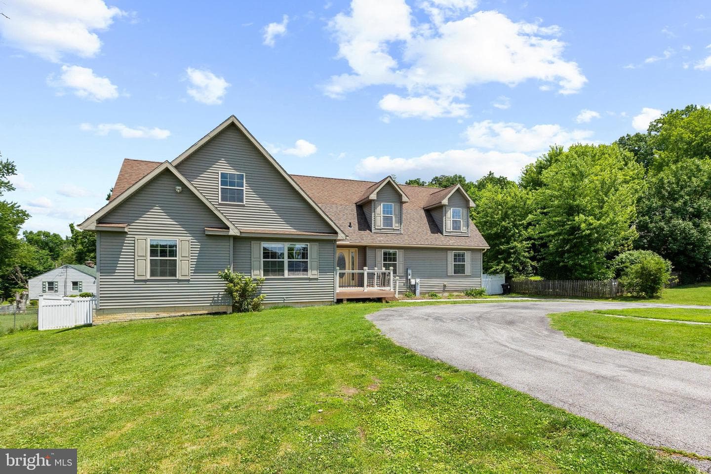 7214 Dogwood Road photo 3