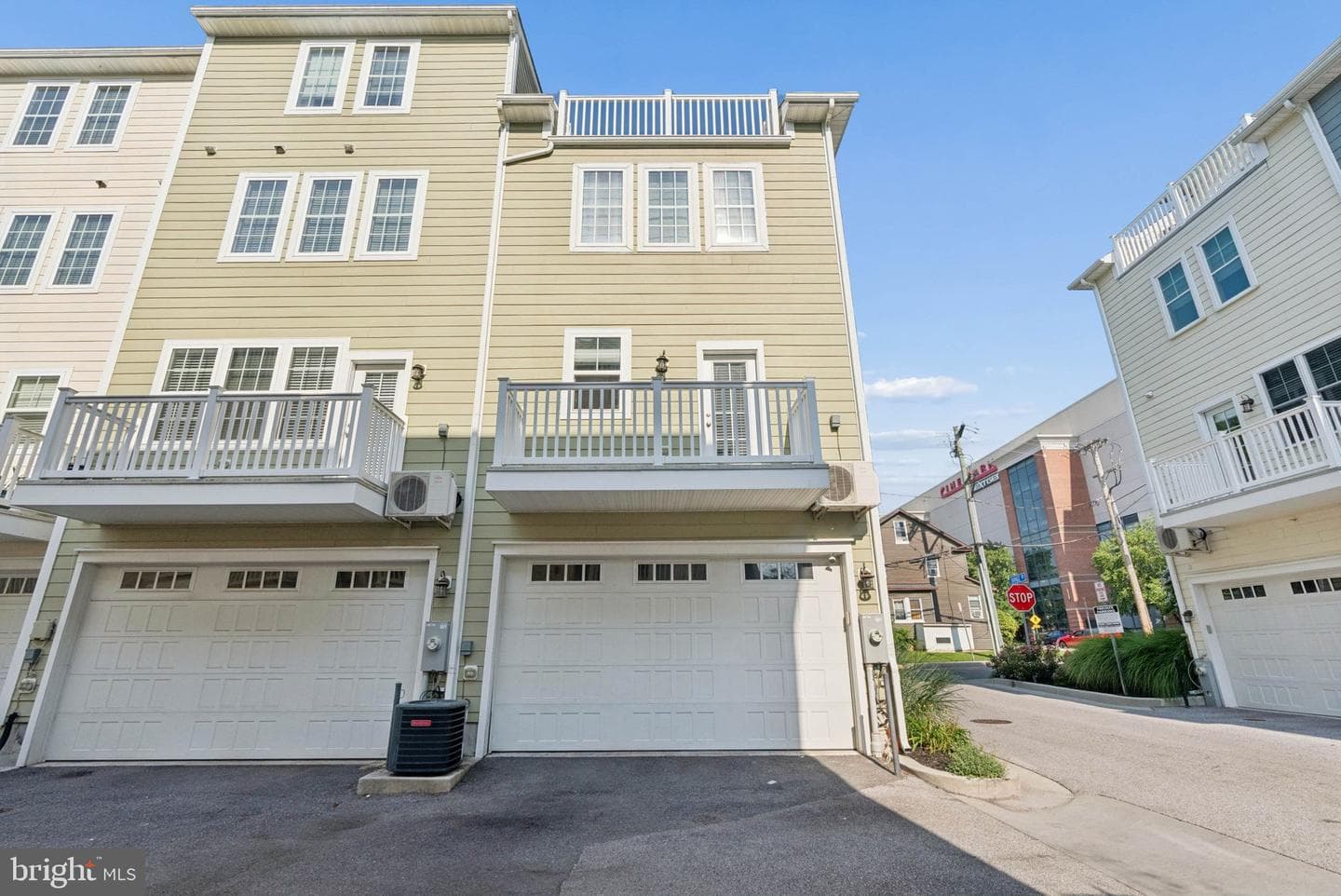422 Virginia Avenue photo 41