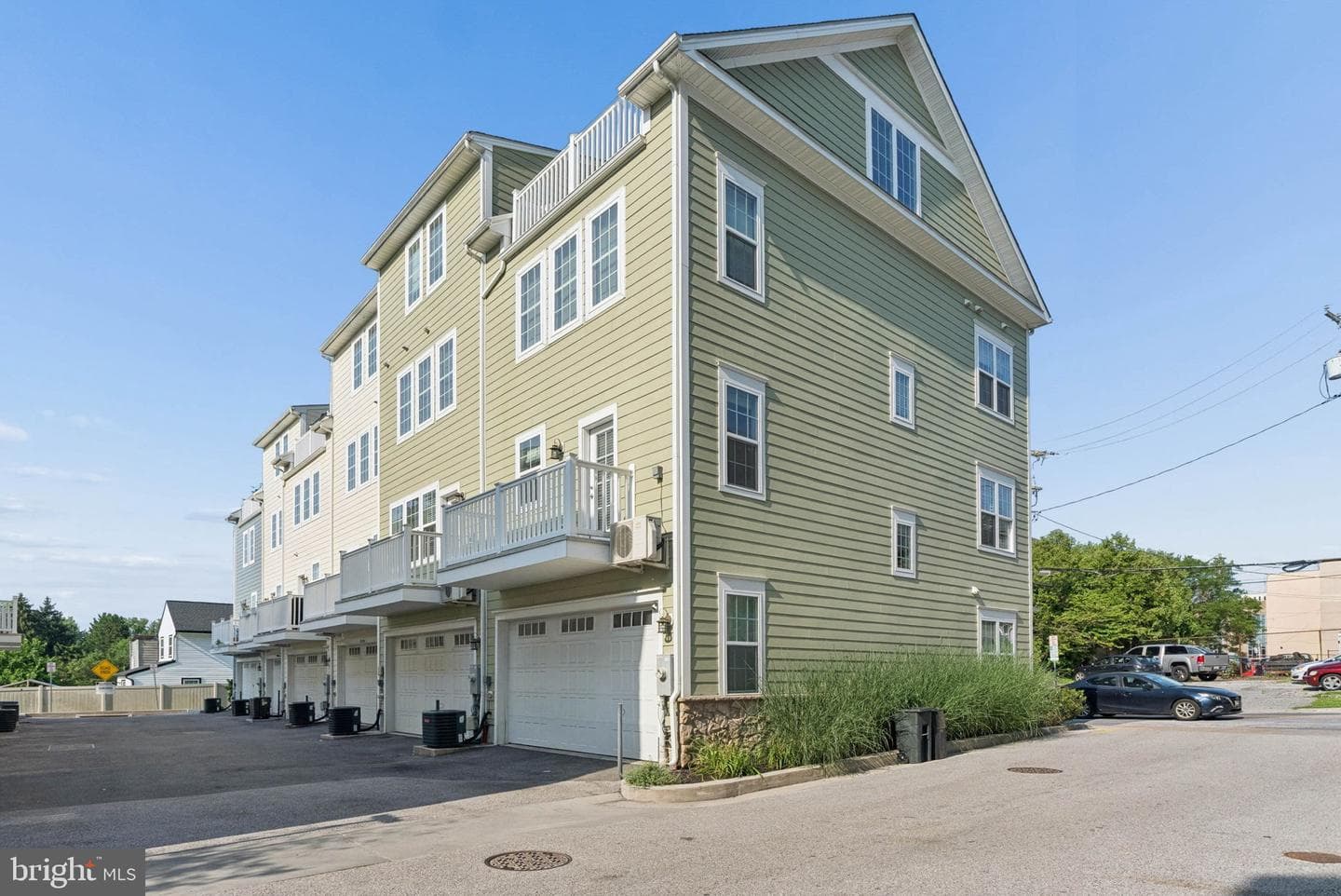 422 Virginia Avenue photo 42