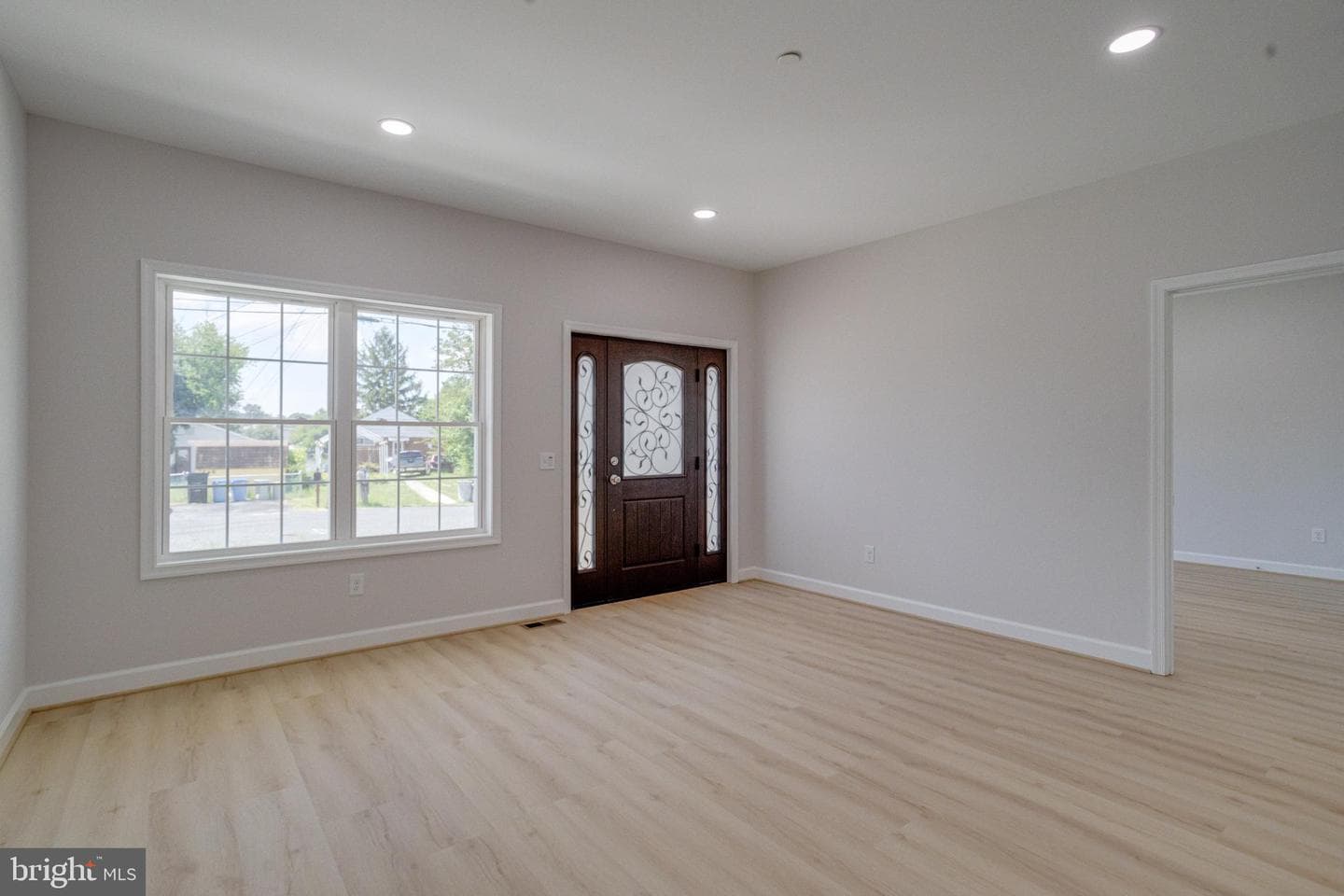 7547 Battle Grove Circle photo 10