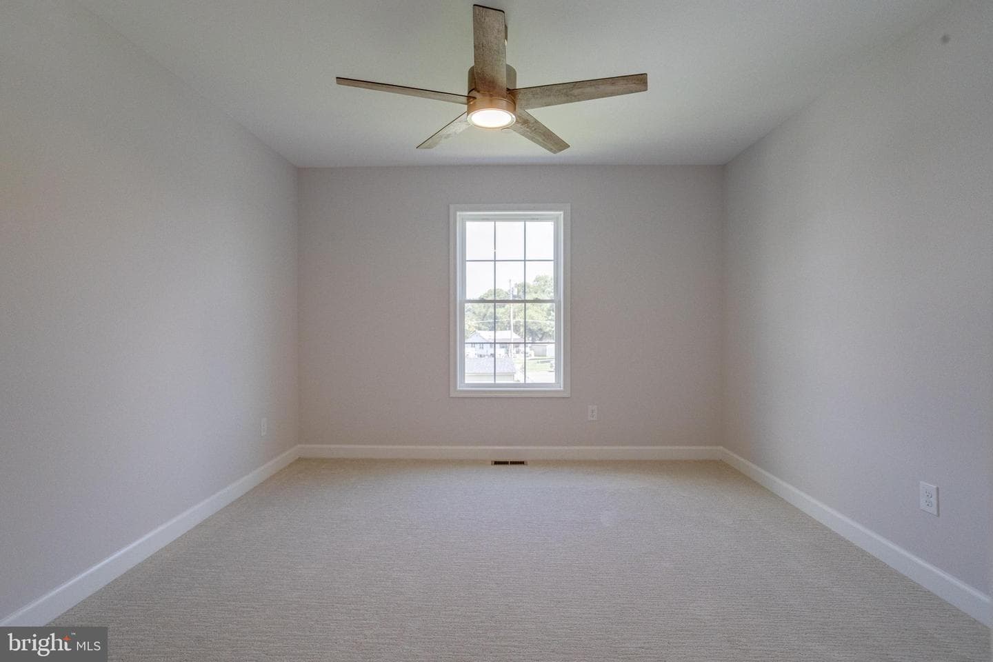 7547 Battle Grove Circle photo 54