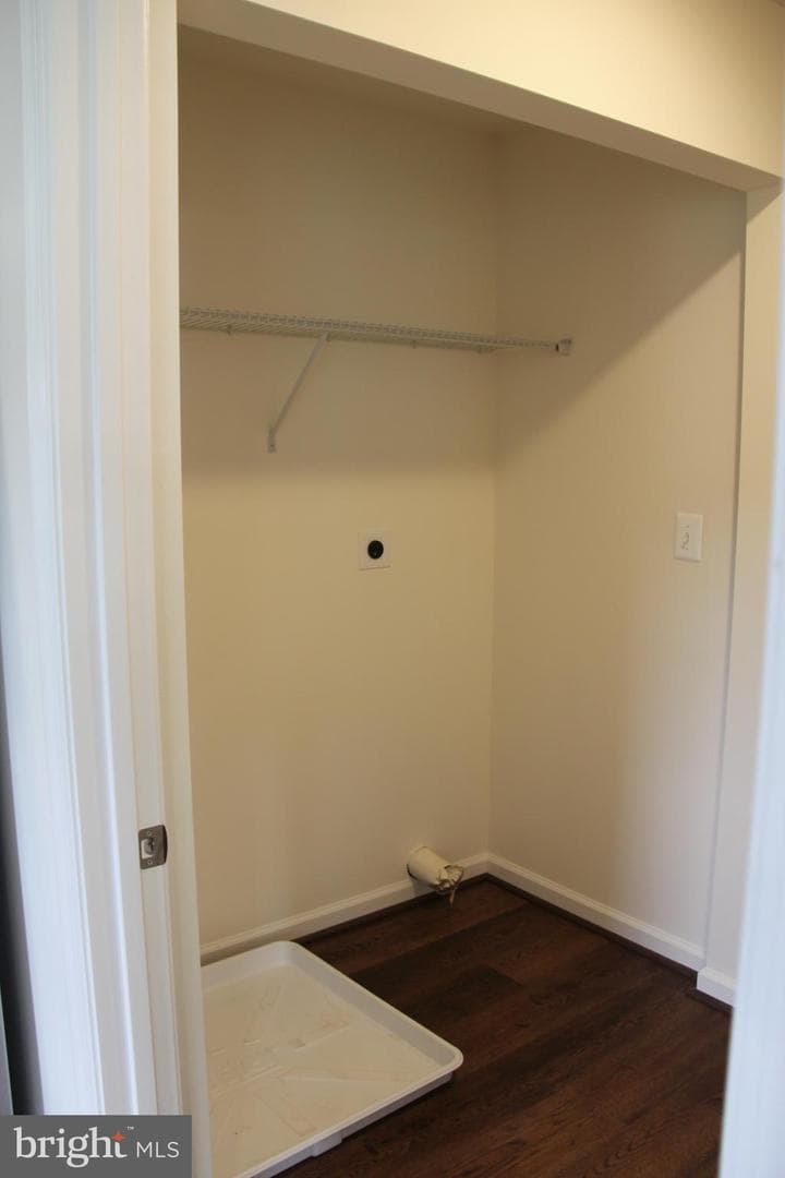 5948 Sunset Avenue photo 11