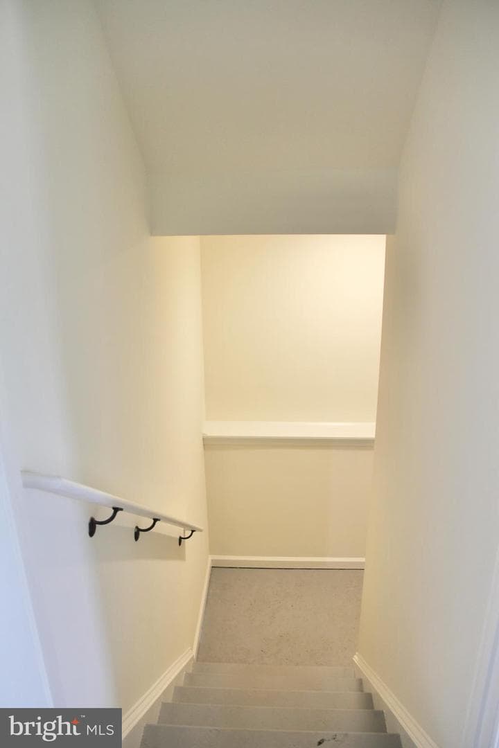 5948 Sunset Avenue photo 20