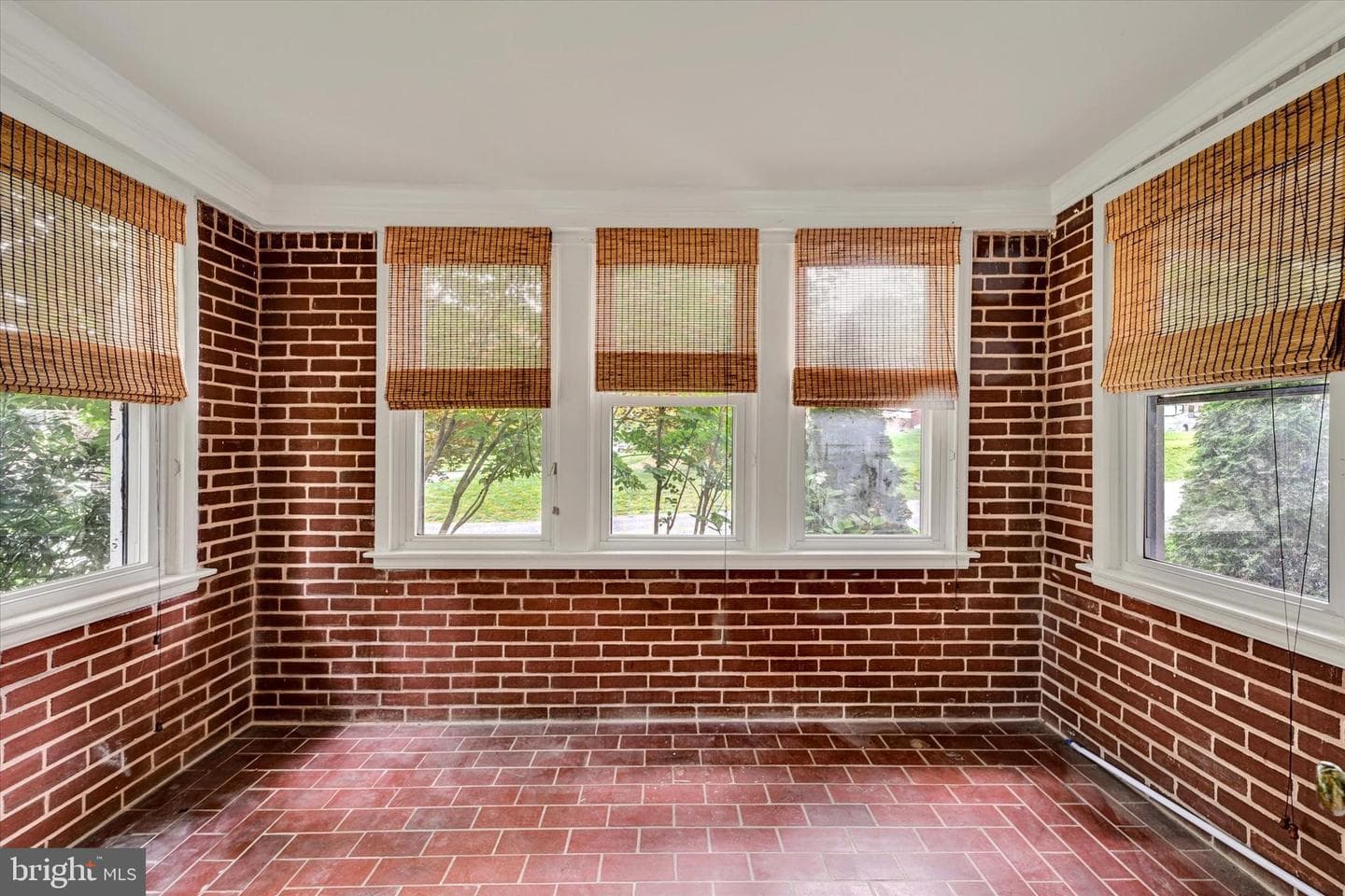 2743 Ridge Road photo 10