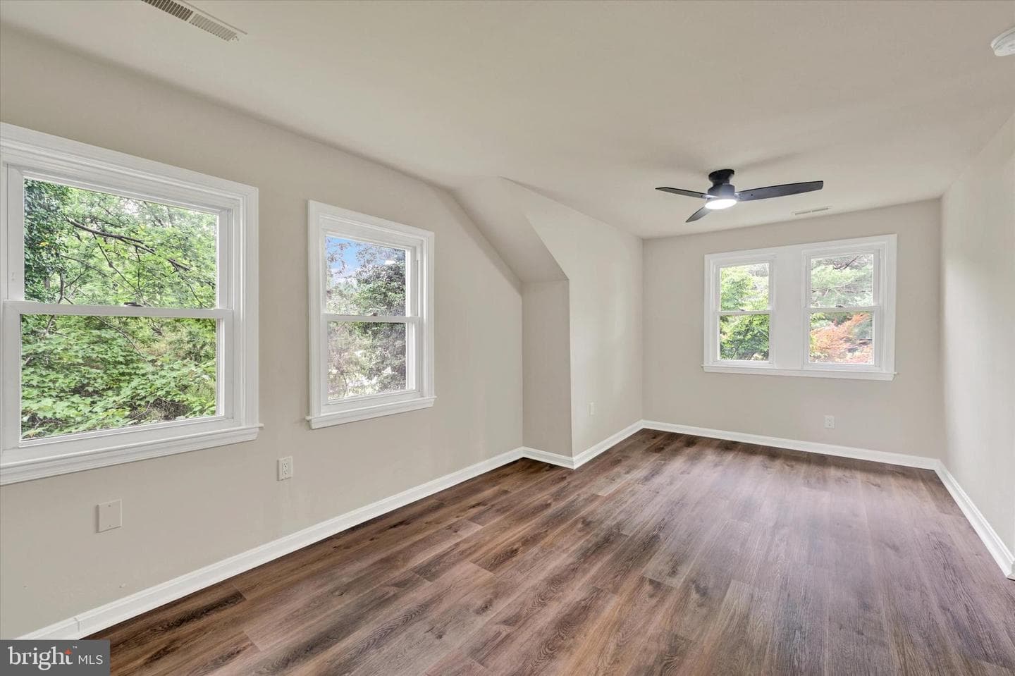 2743 Ridge Road photo 18