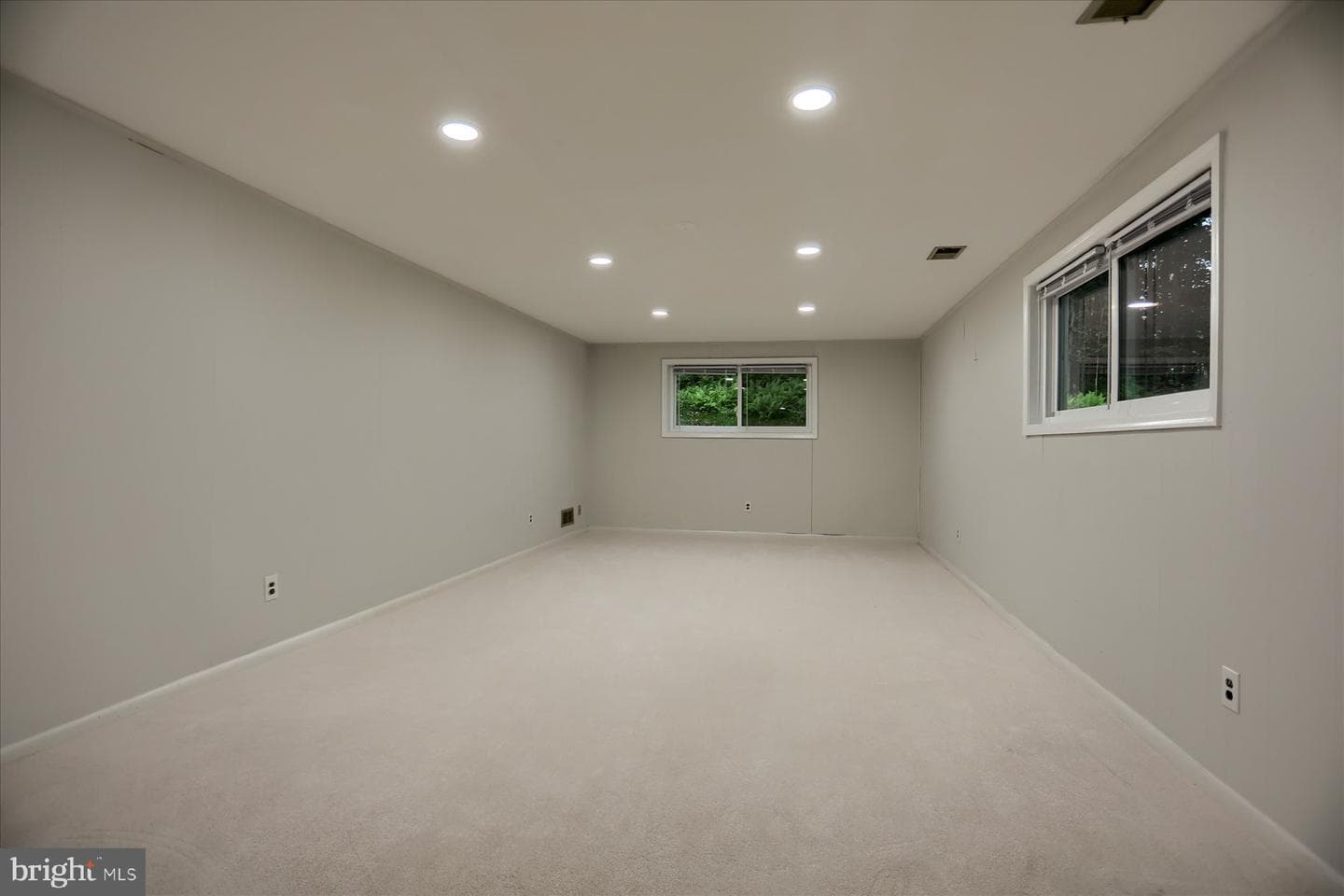10902 Baronet Road photo 32