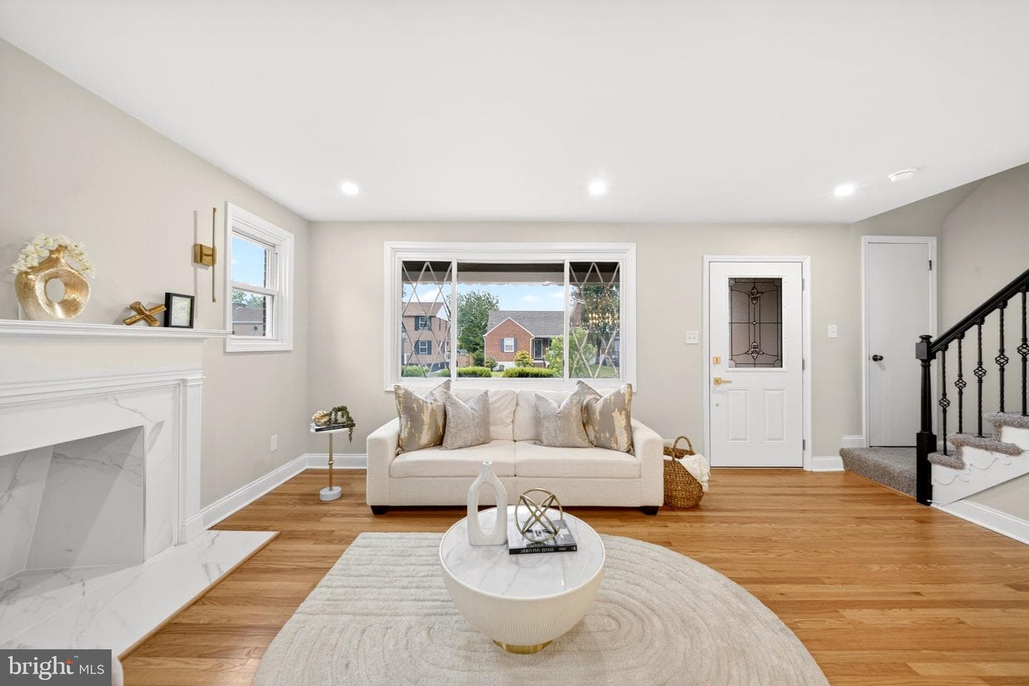 8217 Laurel Drive photo 9