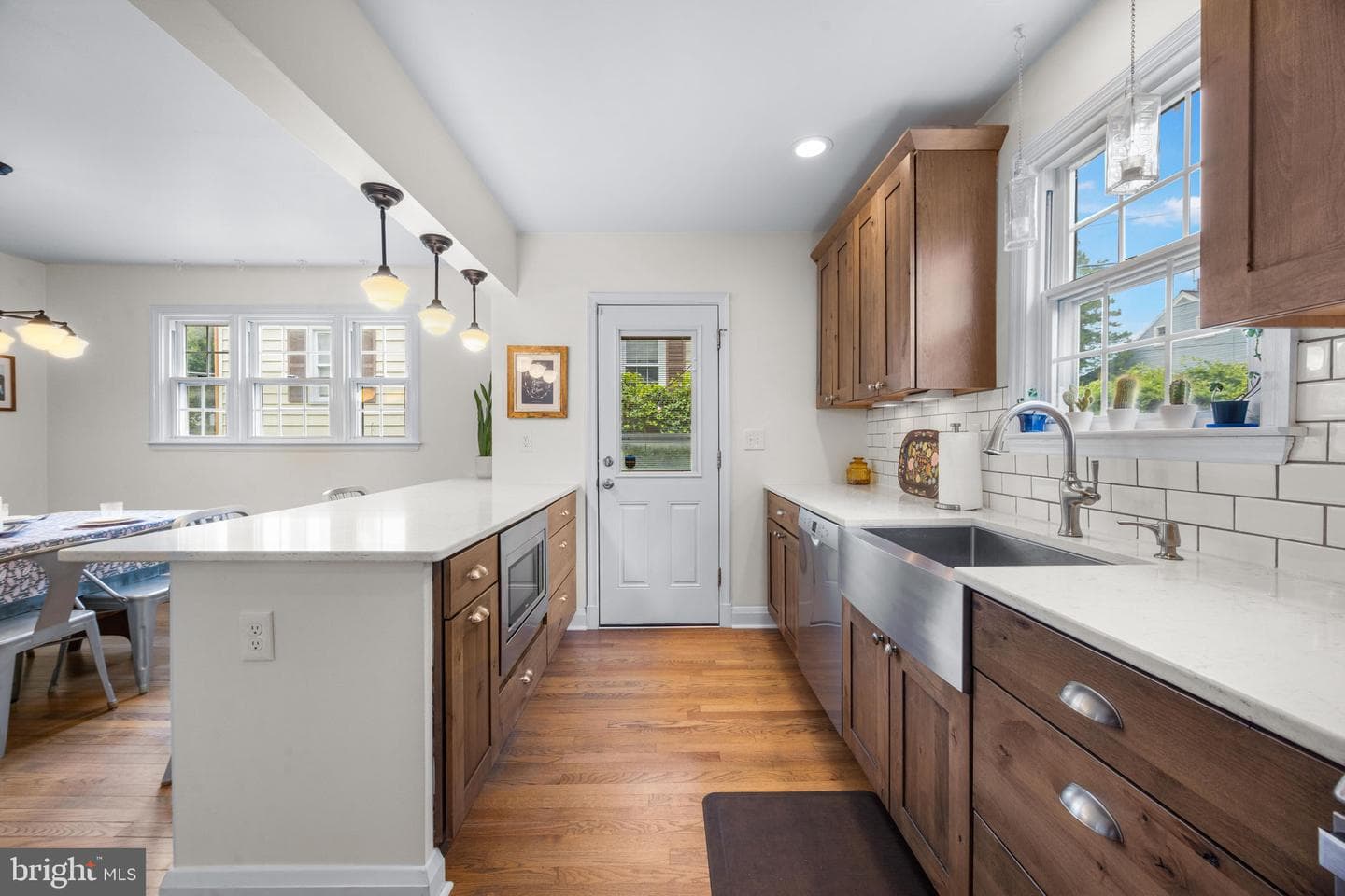6401 Sharon photo 22