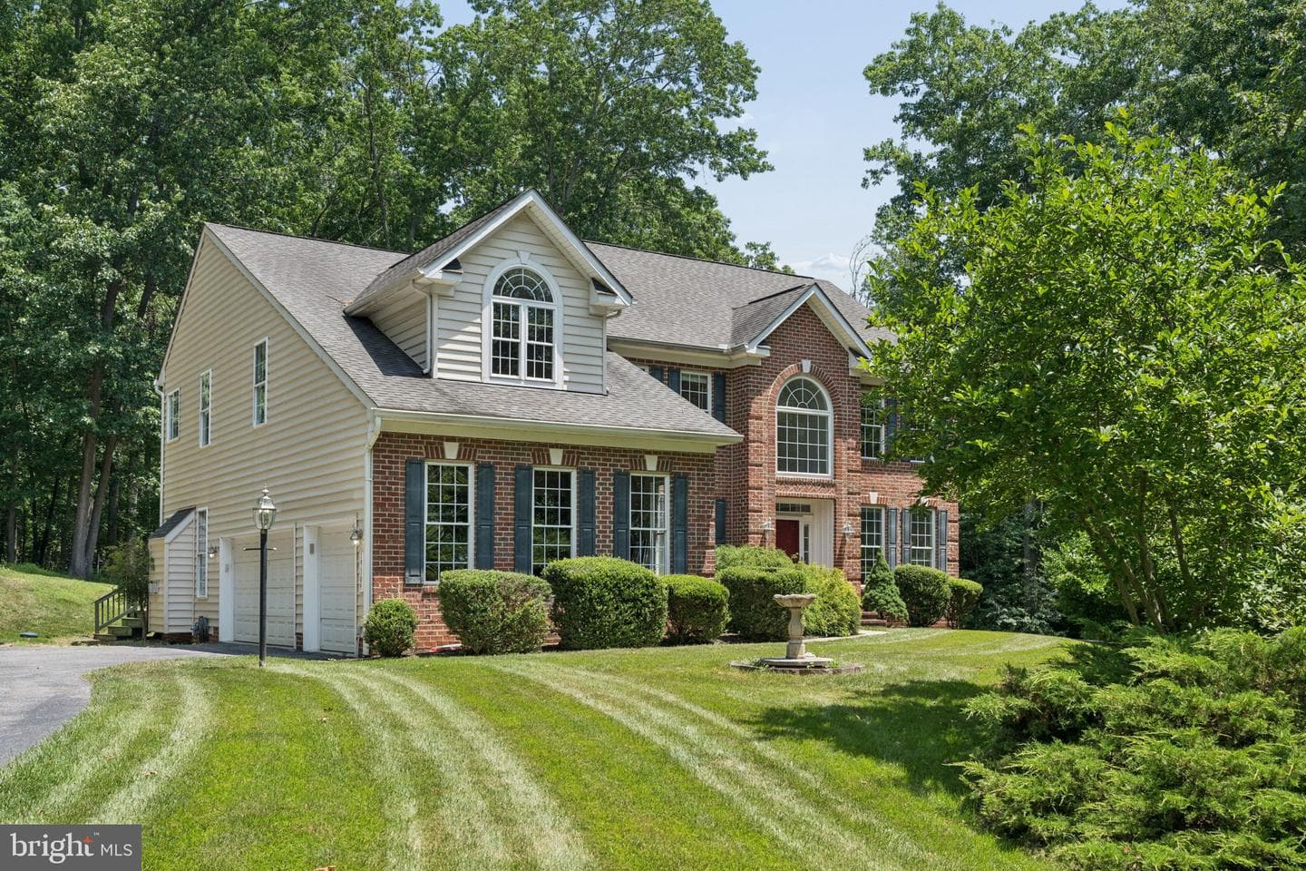 19109 Timothys Manor Court photo 3