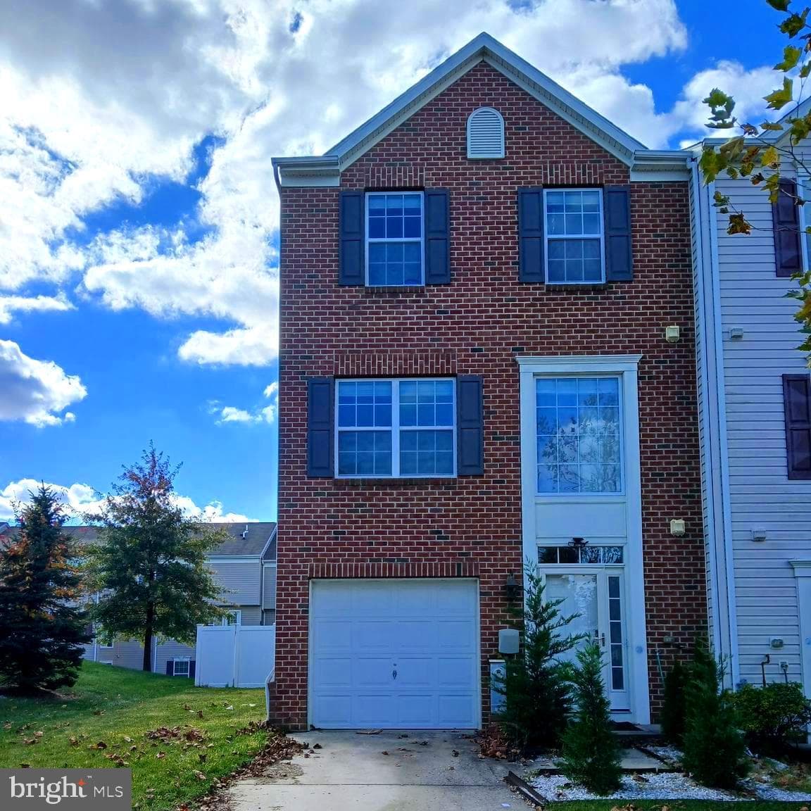 9401 Summer Squall, Randallstown