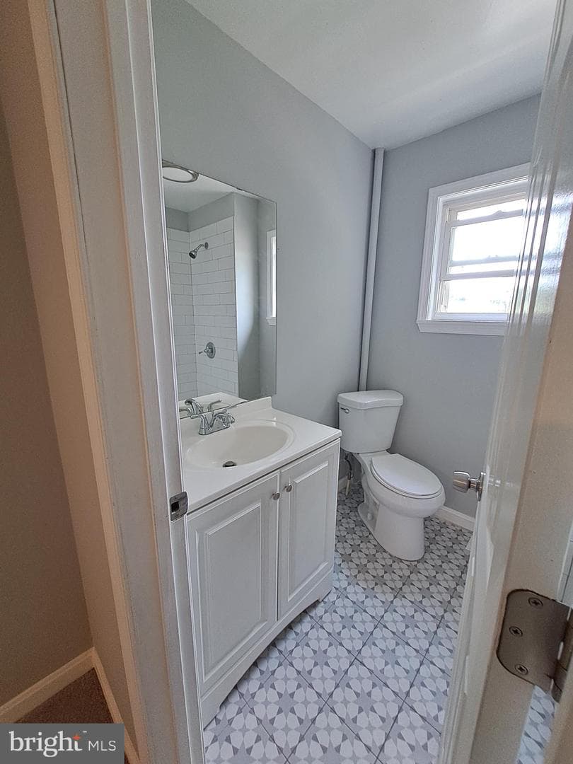 1821 East Avenue photo 10