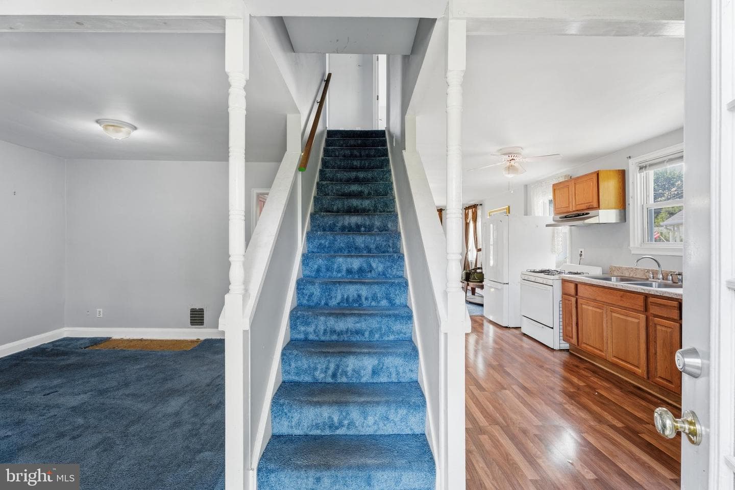 610 N Stuart Street photo 7