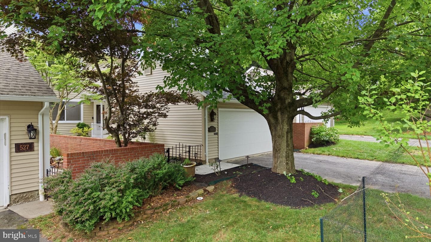 529 Chatterton Road photo 42