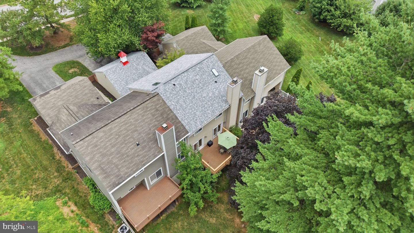 529 Chatterton Road photo 45