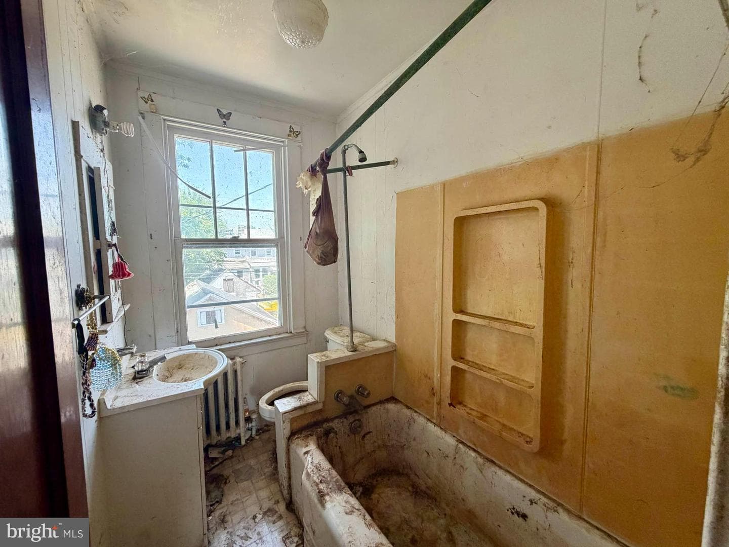 238 Baltimore Ave photo 11