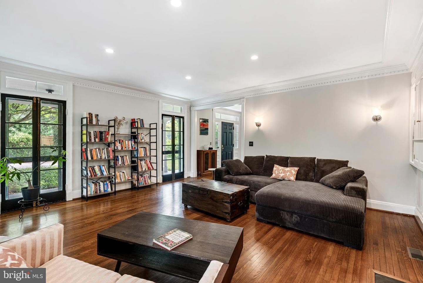 1600 W Joppa Road photo 12