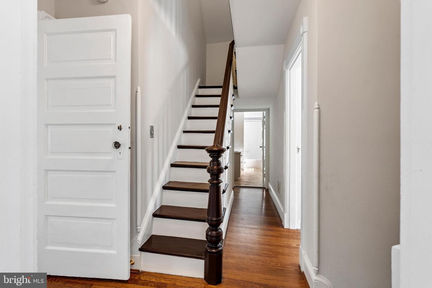 1600 W Joppa Road photo 27